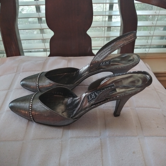 Stuart - Picture 2 of 8